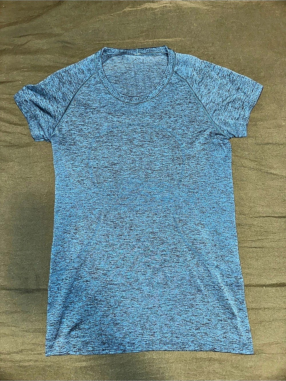 lululemon Swiftly Tech Short Sleeve Crew Blue Athletic Top